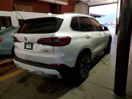BMW X5 2019 WHITE vin: 5UXCR6C50KLL21274